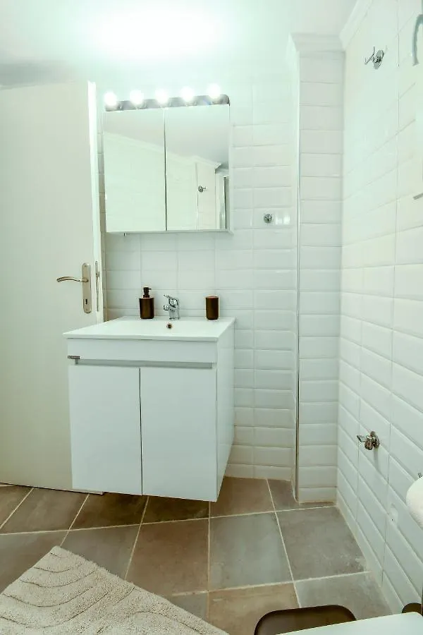 Thessaloniki Center Comfortable Apartment 0*,
