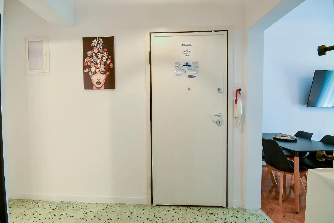 Thessaloniki Center Comfortable Apartment