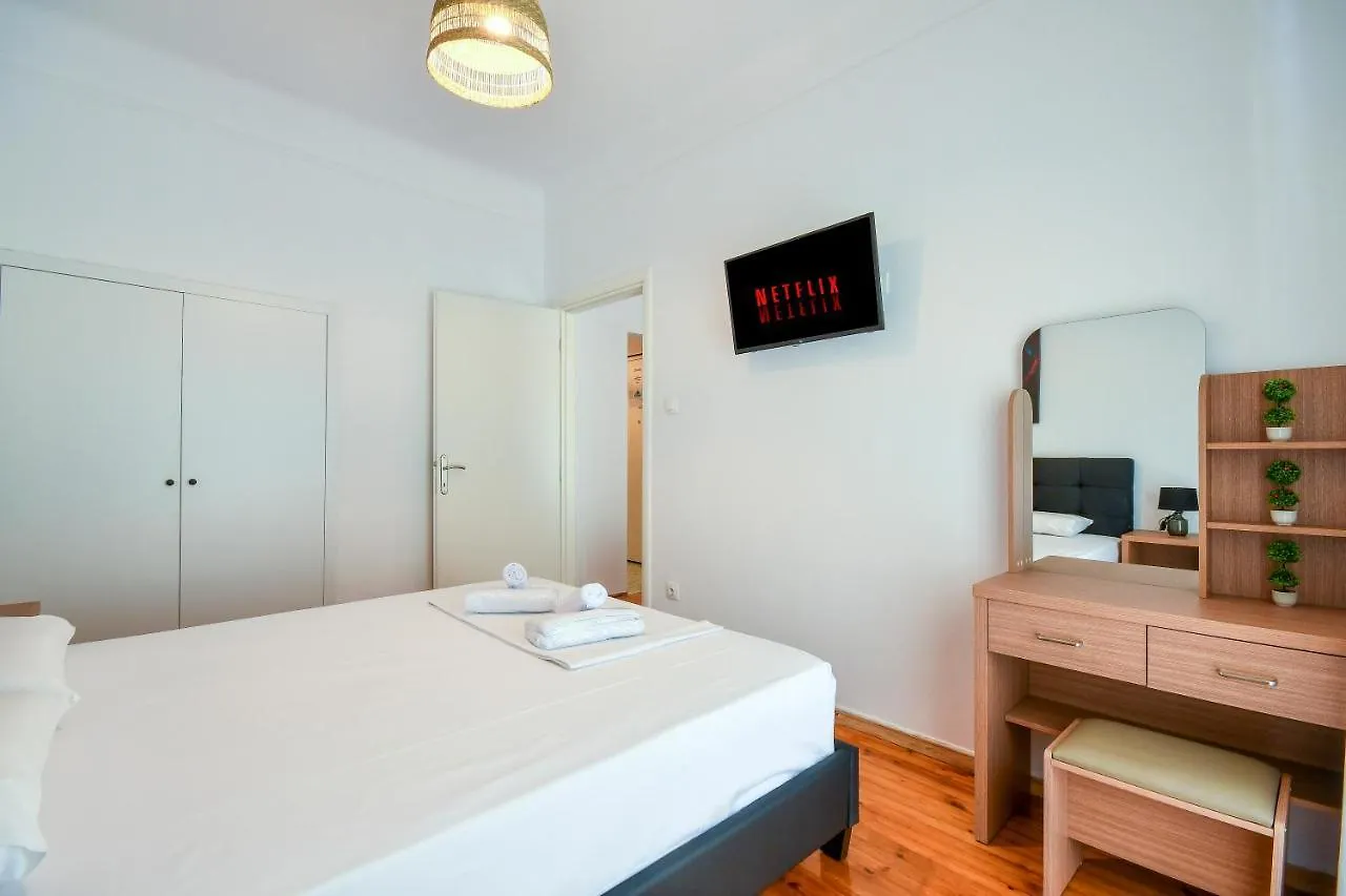 Thessaloniki Center Comfortable Apartment