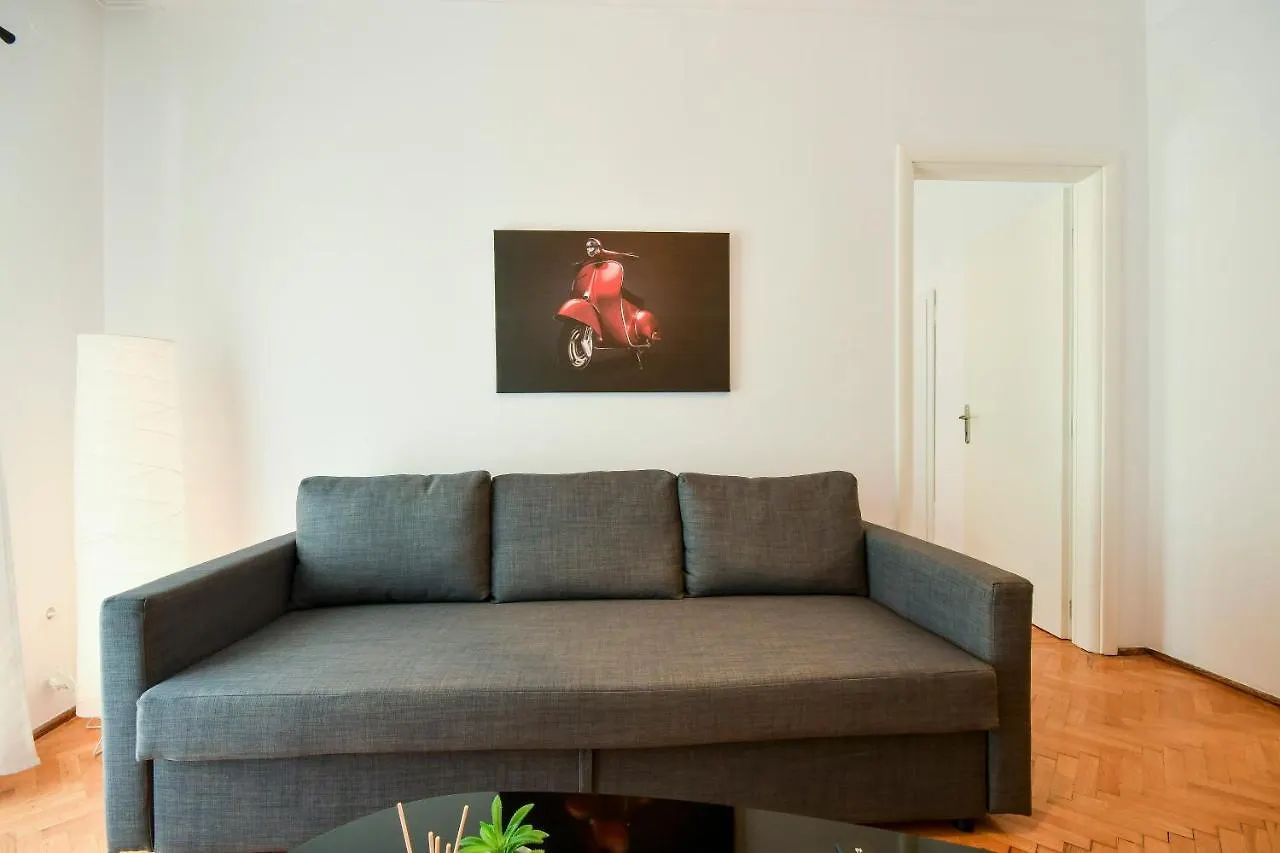 Thessaloniki Center Comfortable Apartment