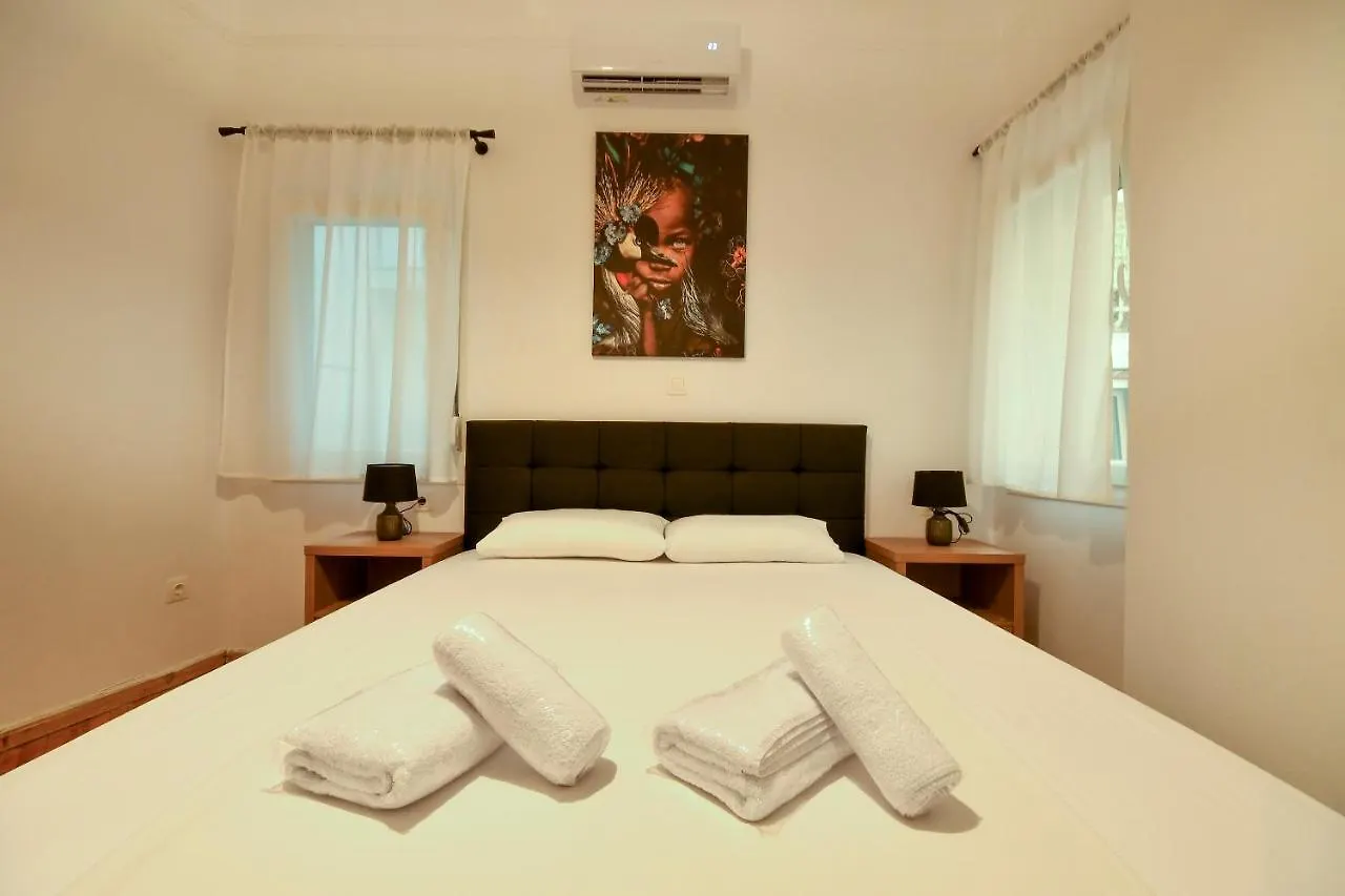 Thessaloniki Center Comfortable Apartment