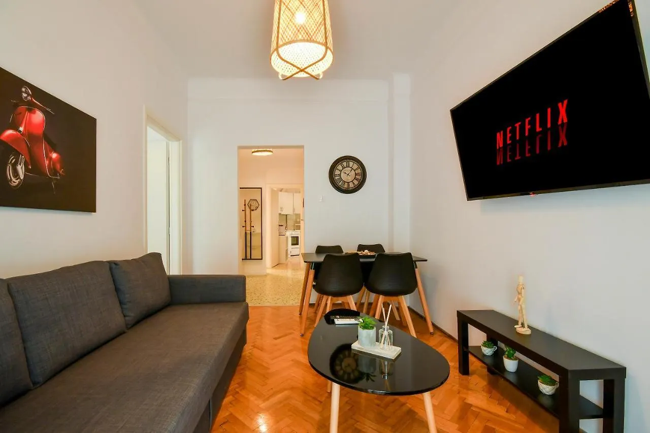 Thessaloniki Center Comfortable Apartment